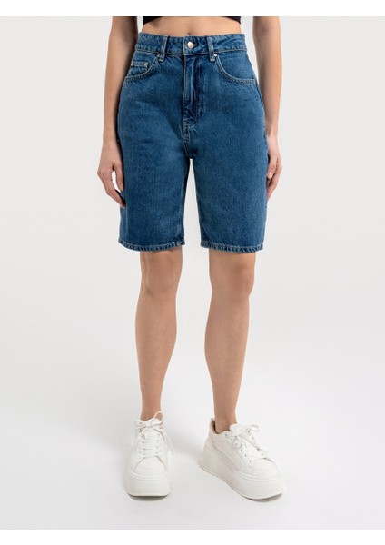 Regular Fit Kadın Şort