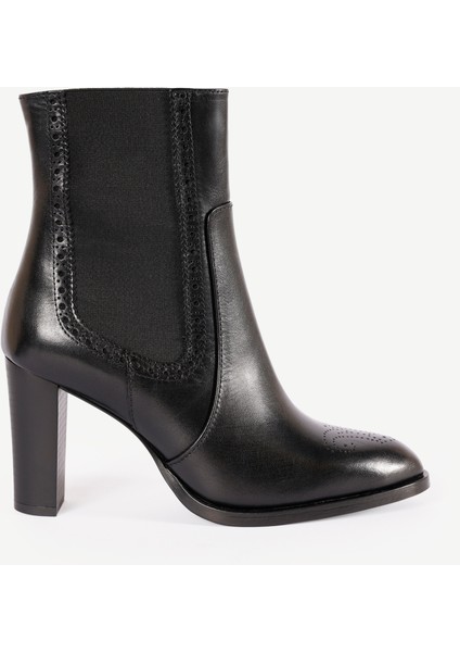 Yumuşak Tabanlı Lastikli Deri Bot