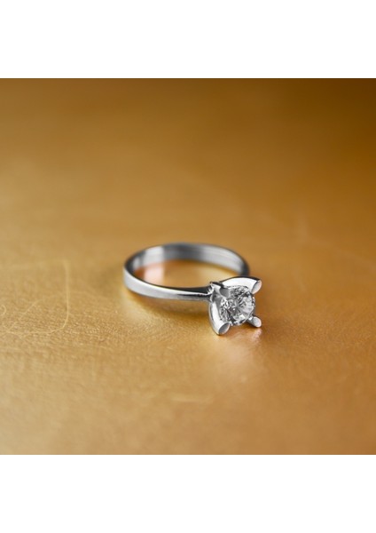 Badem Tırnak Pırlanta Modeli 925 Ayar Gümüş Tektaş Yüzük - Taş Çapı 6 Mm-0,80 Ct fırsatları