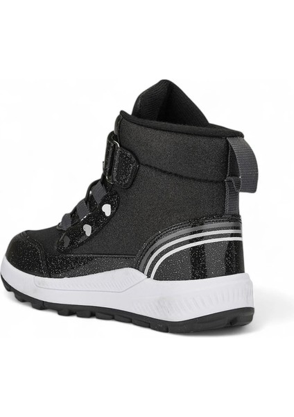 138 Kız Çocuk Bot modelleri