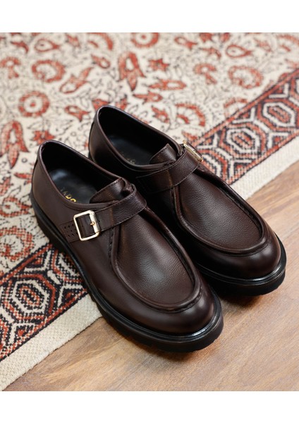 Toka Detaylı Deri Düz Ayakkabı