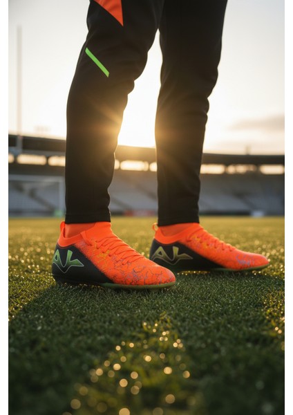 Neon Turuncu Siyah Çoraplı Bağcıklı Erkek Krampon MK-252-153 M modelleri