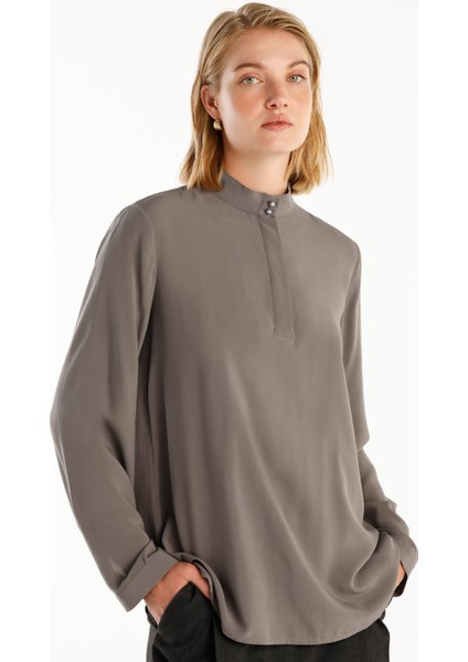 Inci Düğmeli Bluz