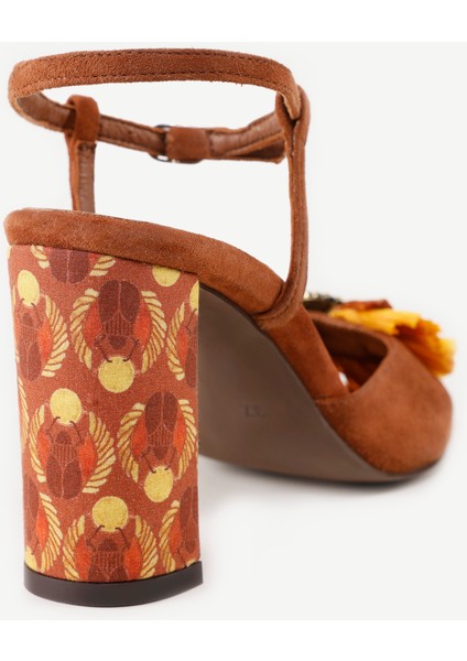 Rafya Aksesuar Detaylı Topuklu Sandalet