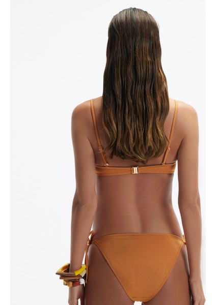 Boncuk Detaylı Bikini Üstü