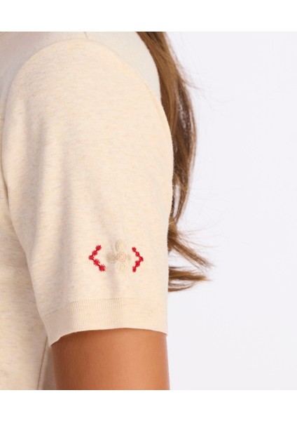 Nakış Detaylı Triko