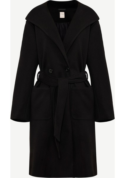 Kapüşonlu ve Kemerli Uzun Palto