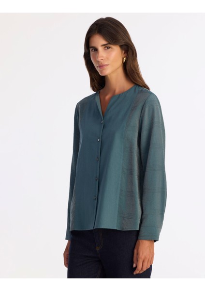 Regular Kayık Yaka Uzun Kol Gömlek