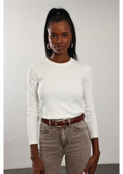 Ekru Fit Basic Uzun Kol Tişört fırsatları