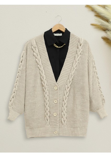 Örgü Zincir Detaylı Kışlık Hırka