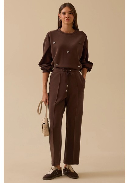 Kadın Elastik Bel Bağcıklı Şerit Detaylı Pantolon 0008 Kahverengi