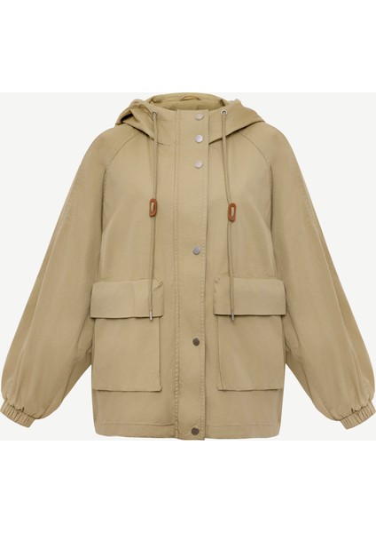 Cep Detaylı Yağmurluk