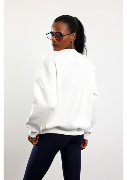 Beyaz Parçalı Basic Sweatshirt 3408 indirimleri