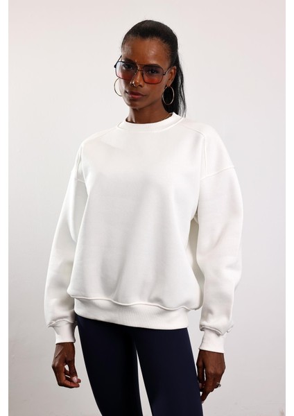 Beyaz Parçalı Basic Sweatshirt 3408