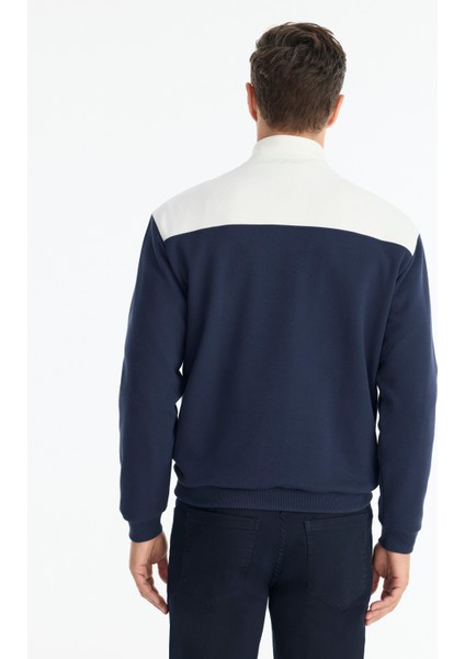 Regular Dik Yaka Uzun Kol Sweatshirt