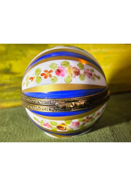 4,5 cm Çapında Limoges Porselen ve Pirinç Kutu Bonboniyer fiyatları