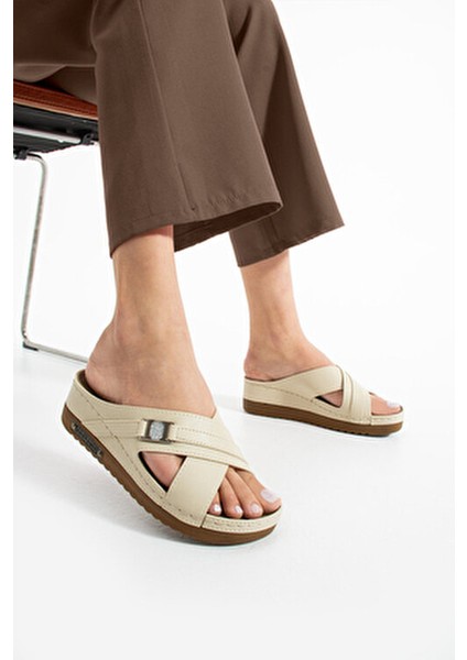 Anatomik Kadın Terlik Bej fırsatları