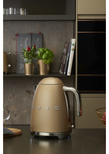 Mat Gold Kettle KLF03CHMEU