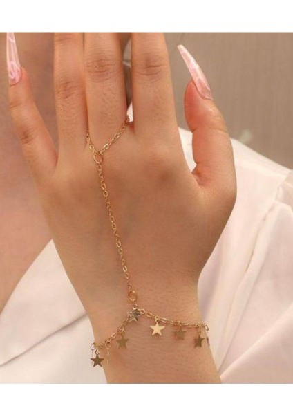 Şıklığınızı Tamamlayan Altın Renkli Kadın Şahmeranı