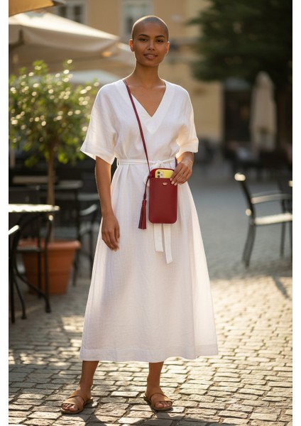 EYCH LAİLA Kadın Telefon Çantası – Kartlık Bölmeli, Minimalist ve Şık Tasarım