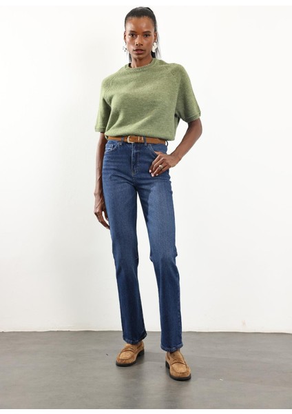 Mavi Düz Kesim Jean fiyatları