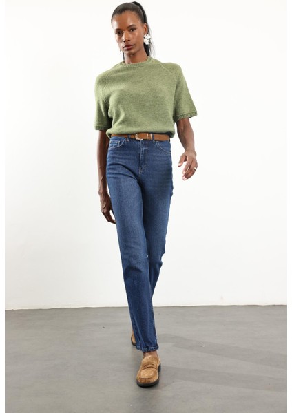 Mavi Düz Kesim Jean modelleri