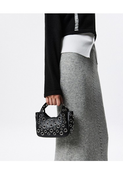 METAL AKSESUARLI DERİ GÖRÜNÜMLÜ ÇANTA TW6250052079001 fiyatları