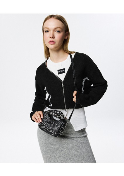 METAL AKSESUARLI DERİ GÖRÜNÜMLÜ ÇANTA TW6250052079001 modelleri