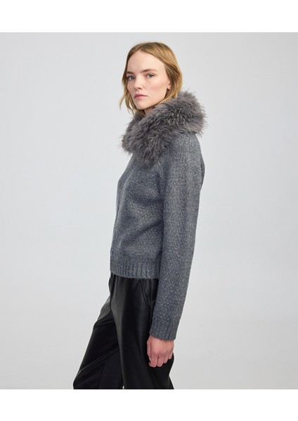 Çıkarılabilir Suni Kürk Yakalı Ceket IW6250005104005 modelleri