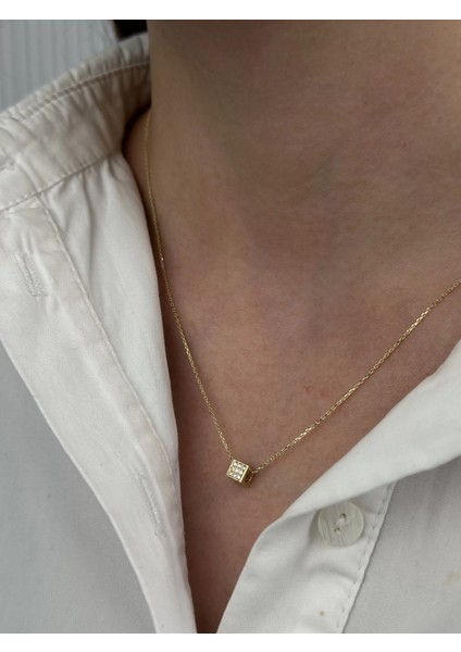 14 Ayar Altın Küp Kolye 632