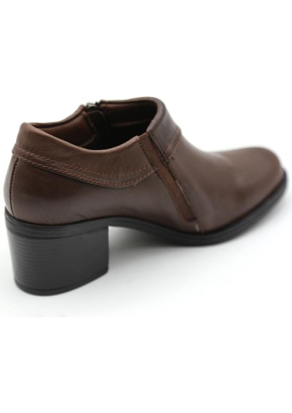 3725LX Kadın Deri Topuklu Ayakkabı modelleri