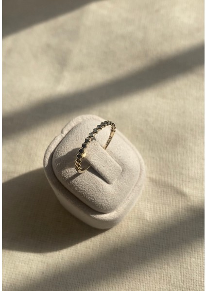 14 Ayar Altın Minimal Altıgen Yüzük fırsatları