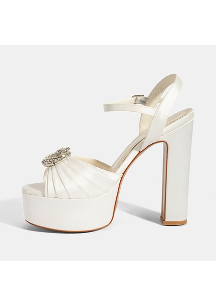 Kadın Beyaz Ayarlanabilir Tokalı Taşlı Topuklu Gelin Ayakkabısı modelleri