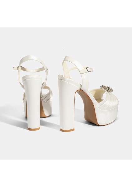 Kadın Beyaz Ayarlanabilir Tokalı Taşlı Topuklu Gelin Ayakkabısı