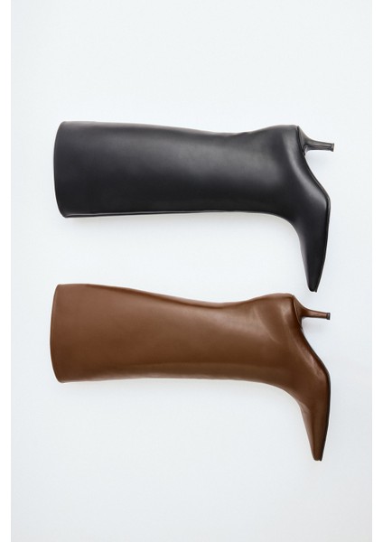 Çizme 2312 - Sivri Burun Önden Dikiş Detaylı Siyah Kadın Çizme indirimleri