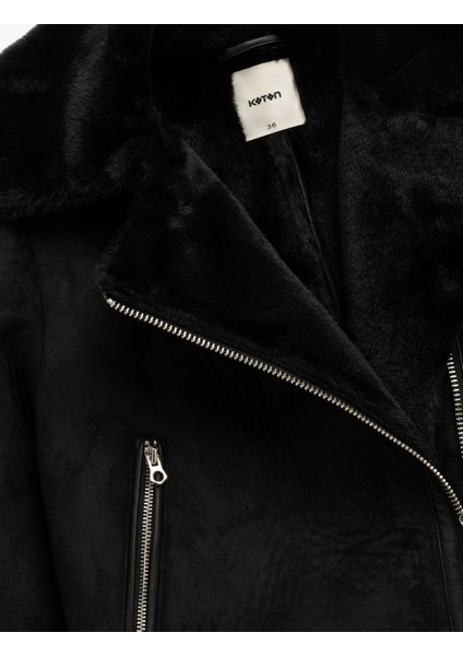 Kruvaze Yaka Uzun Kollu Fermuarlı Cepli Suni Kürk Yaka Crop Suni Süet Ceket