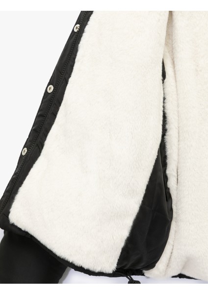 Uzun Kollu Cepli Düğmeli Su Itici Kapüşonlu Içi Suni Kürklü Kısa Şişme Mont fırsatları