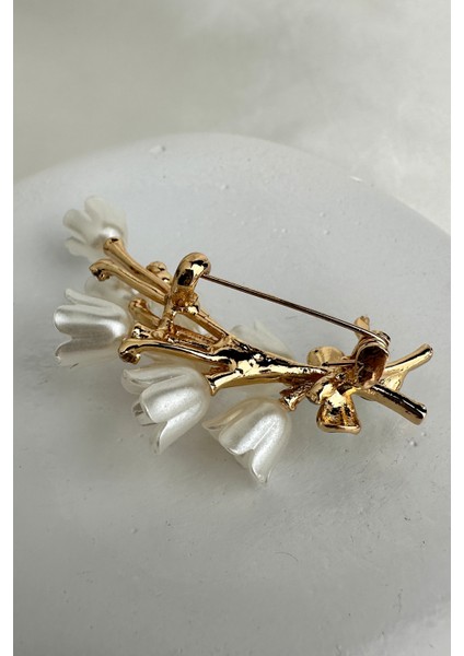Altın Rengi Yeşi Mineli Fiyonk Detay Sedef Laleler Broş (6cm) fiyatları