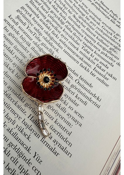 Altın Rengi Mineli Baget Taş Detay Çiçek Broş (5cm) fırsatları