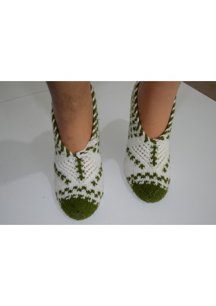 🧦 El Örgüsü Rahat ve Şık Patik