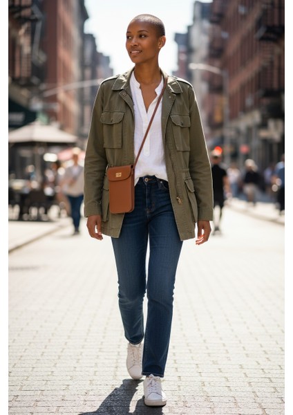 EYCH LAİLA Kadın Telefon Çantası – Kartlık Bölmeli, Minimalist ve Şık Tasarım modelleri