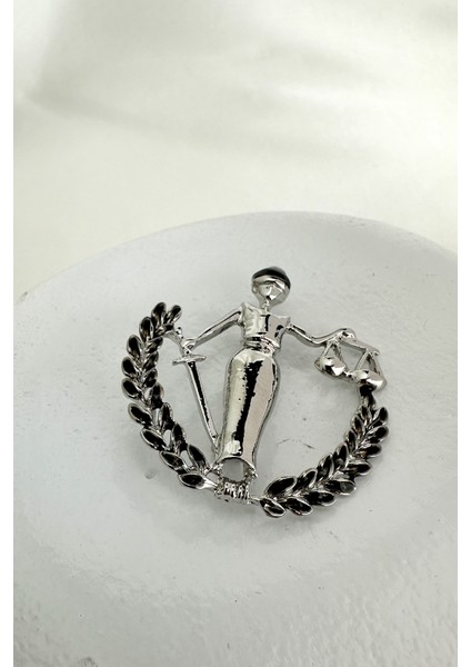 Terazi Detay Mineli Adalet Heykeli Broş (4cm)