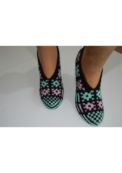 🧦 El Örgüsü Rahat ve Şık Patik fiyatları