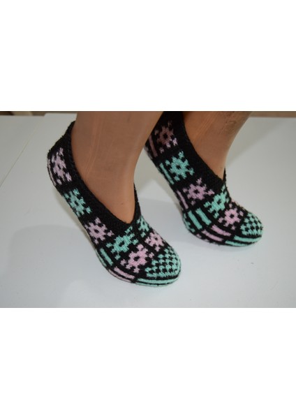 🧦 El Örgüsü Rahat ve Şık Patik fırsatları