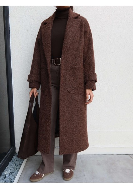 Açık Cep Düğmeli Kaşe Kaban modelleri