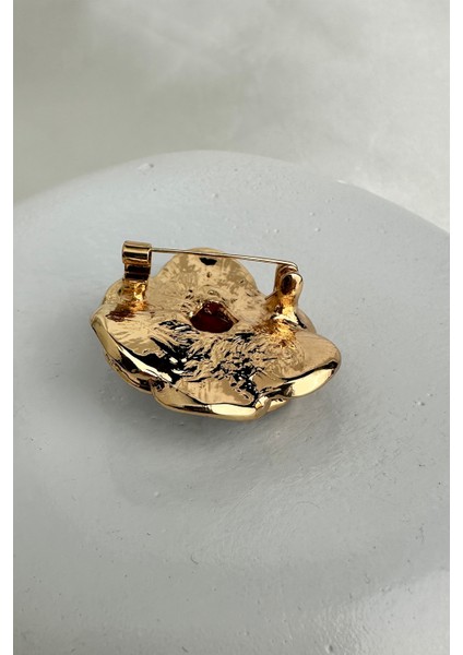 Altın Dokunuşlu Mineli Tasarım Gül Broş (3cm) fiyatları