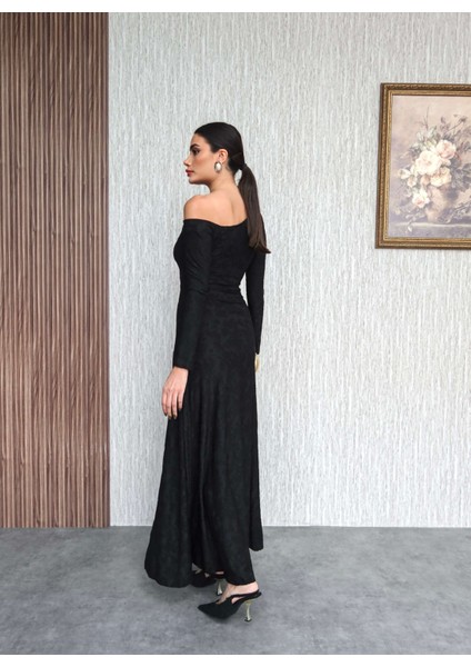 Tek Omuz Çiçek Aksesuarlı Elbise indirimleri