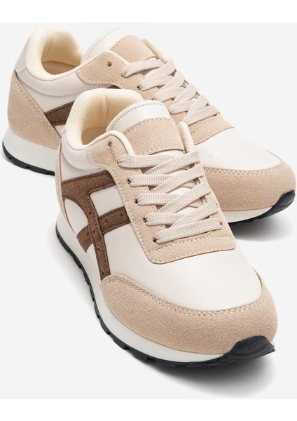 Bağcıklı Kadın Spor Ayakkabı ; Bej Kahve