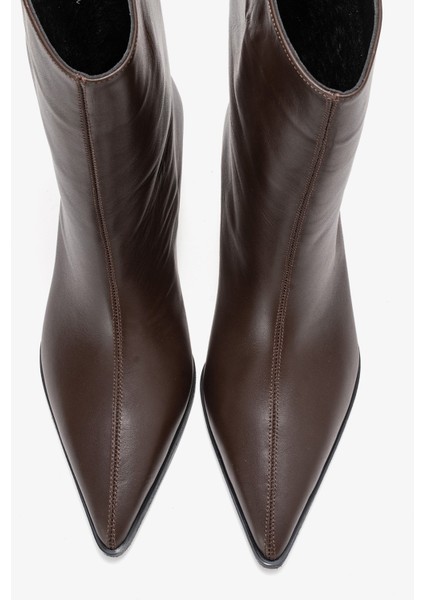 Aleo Kahverengi Cilt Hakiki Deri Sivri Burunlu Kadın Kısa Topuklu Bot fiyatları
