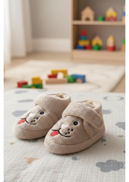 Sevimli Hayvanlar Cırtlı Kaydırmaz Taban Kreş Ev Okul Ayakkabısı Bebek Çocuk Panduf Ev Botu modelleri